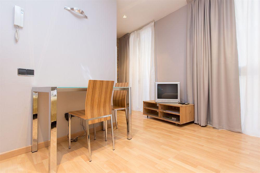 Ainb Born Tiradors Apartments Barcelona Exterior foto