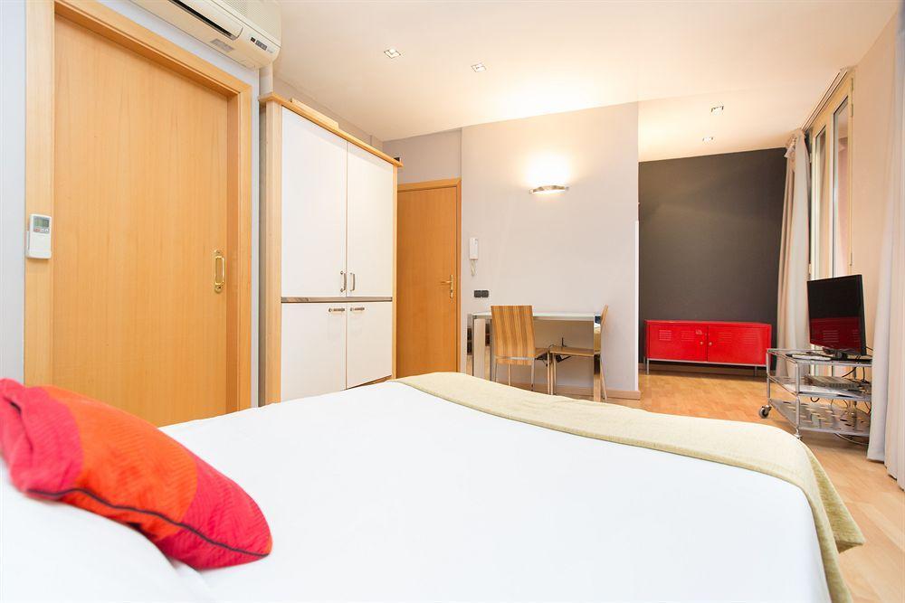 Ainb Born Tiradors Apartments Barcelona Exterior foto