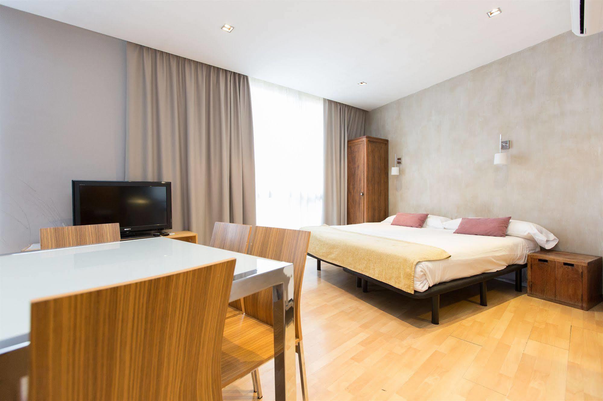 Ainb Born Tiradors Apartments Barcelona Exterior foto